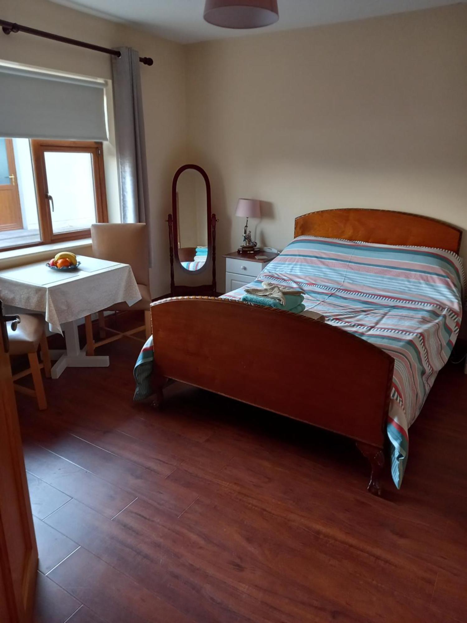 Four Seasons Apartment Waterford Ngoại thất bức ảnh